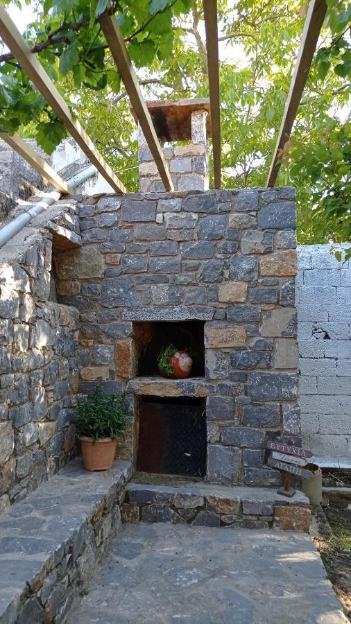 Villatzer - Traditional House With Fireplace And Garden Tzermiádon Exteriér fotografie
